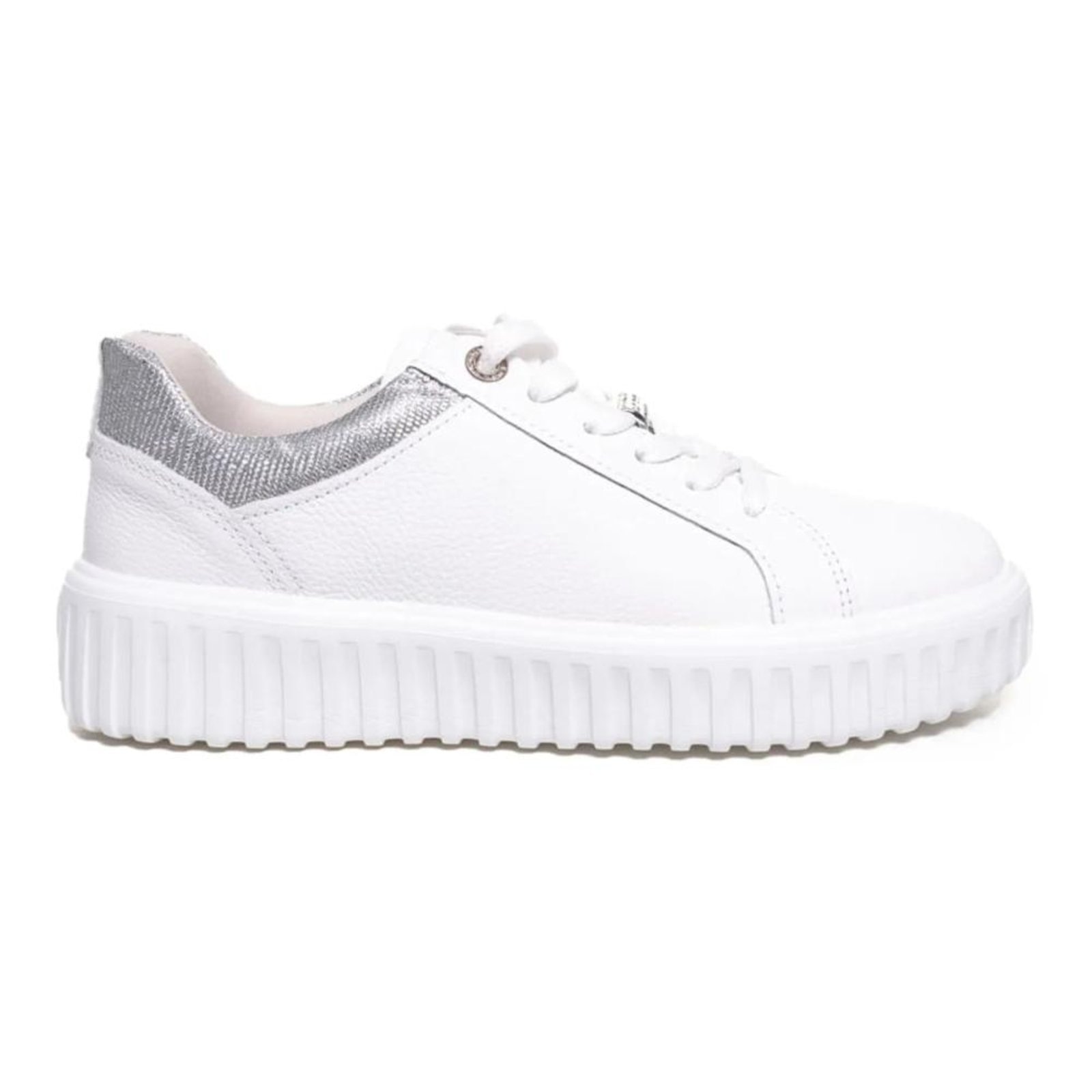 Imagem principal Tênis Pegada Casual Detalhe Metal Feminino PEGADA branco