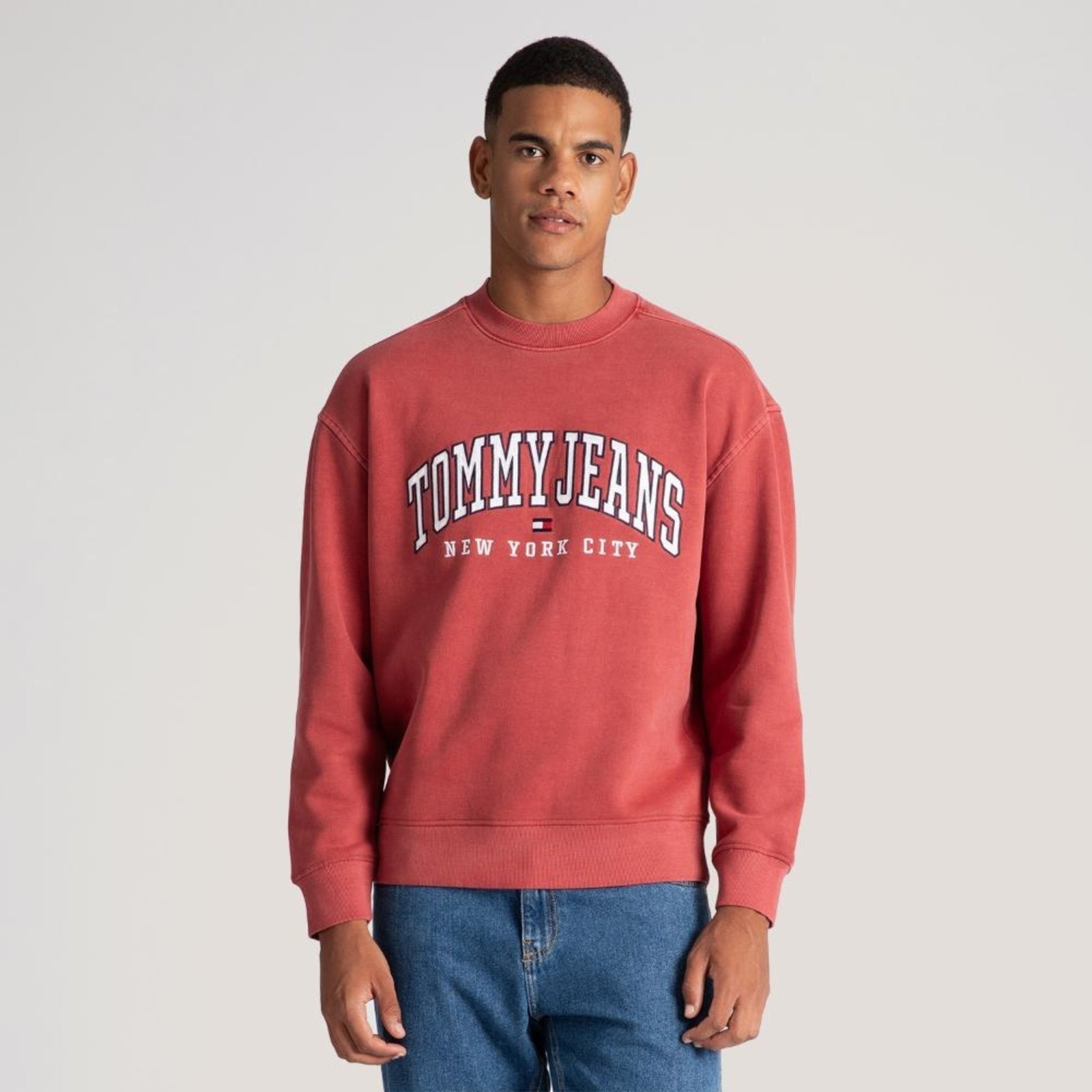 Imagem principal Moletom Relaxed New York Tommy Jeans vermelho