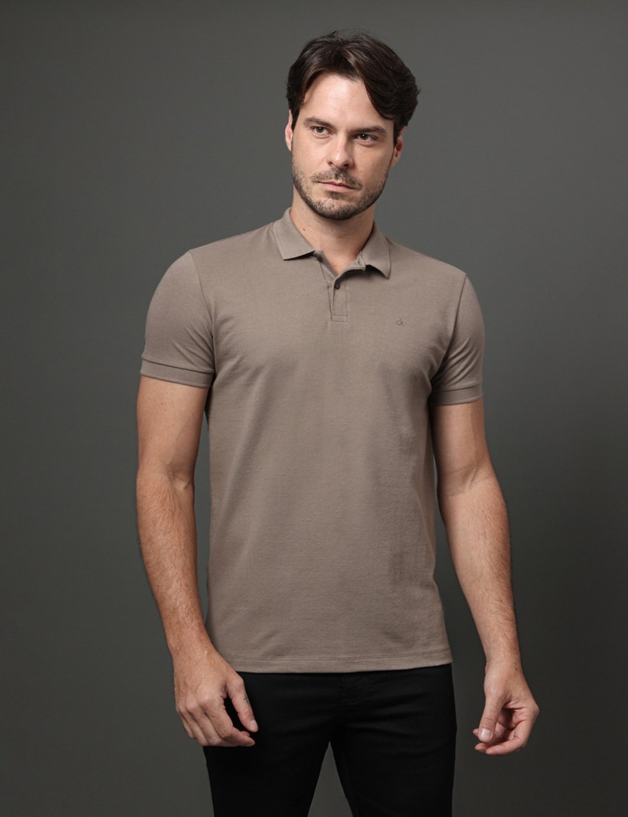 Imagem principal Polo Masculina Slim Meia Malha Pima Calvin Klein - Caqui Medio Calvin Klein Jeans cáqui caqui