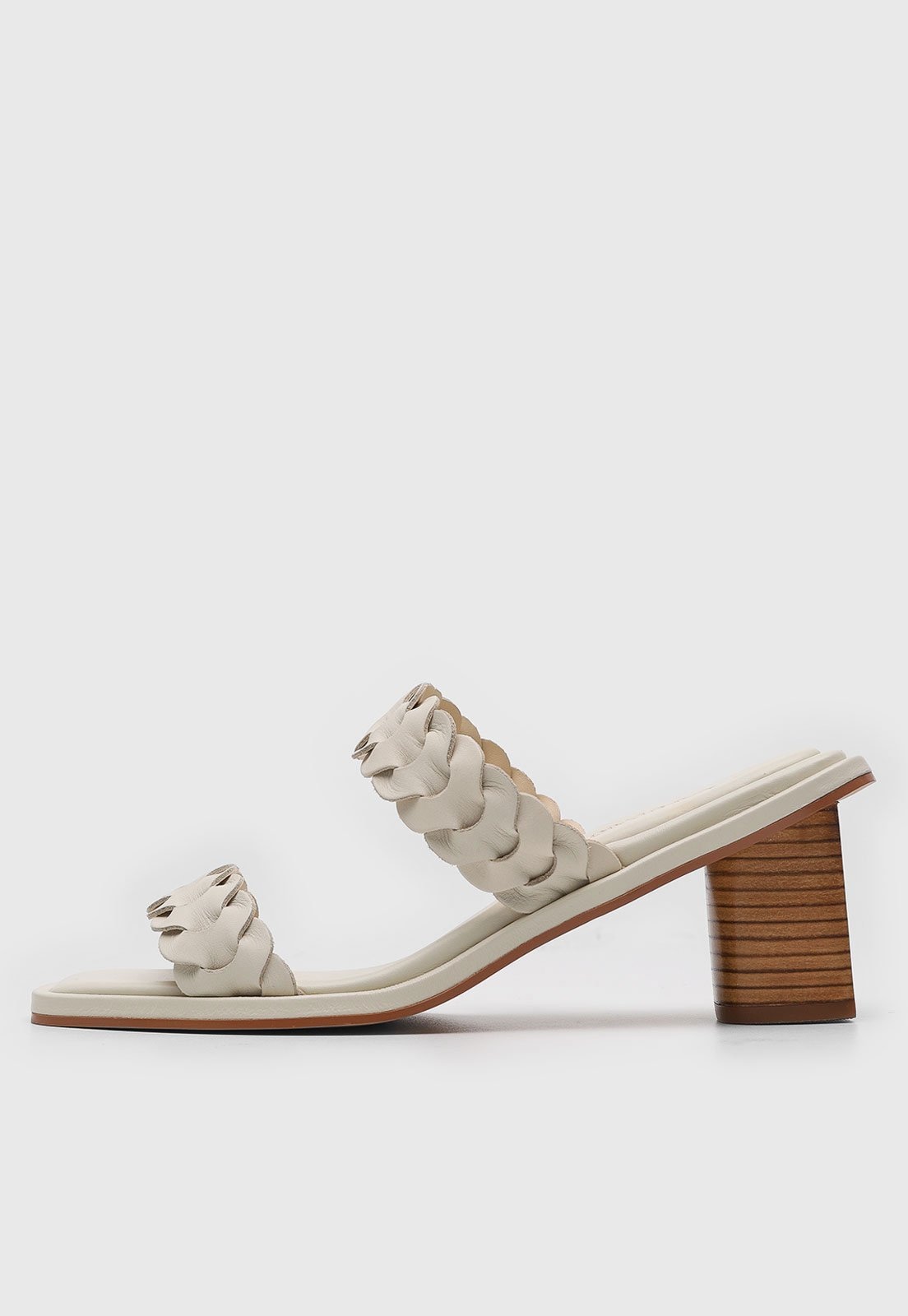 Imagem principal Sandália Feminina Capodarte Tiras Trançadas Salto Bloco Off-White Capodarte off-white white
