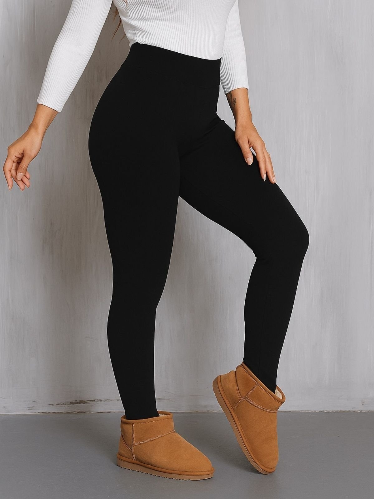 Imagem principal Calça Legging Feminina CKF Wear Cintura Alta Preta CKF Wear preto
