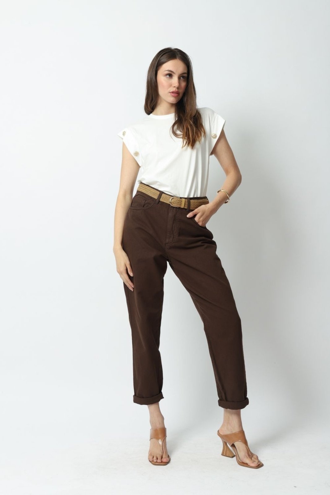 Imagem principal Calça Sarja Mom 40 Gazzy marrom