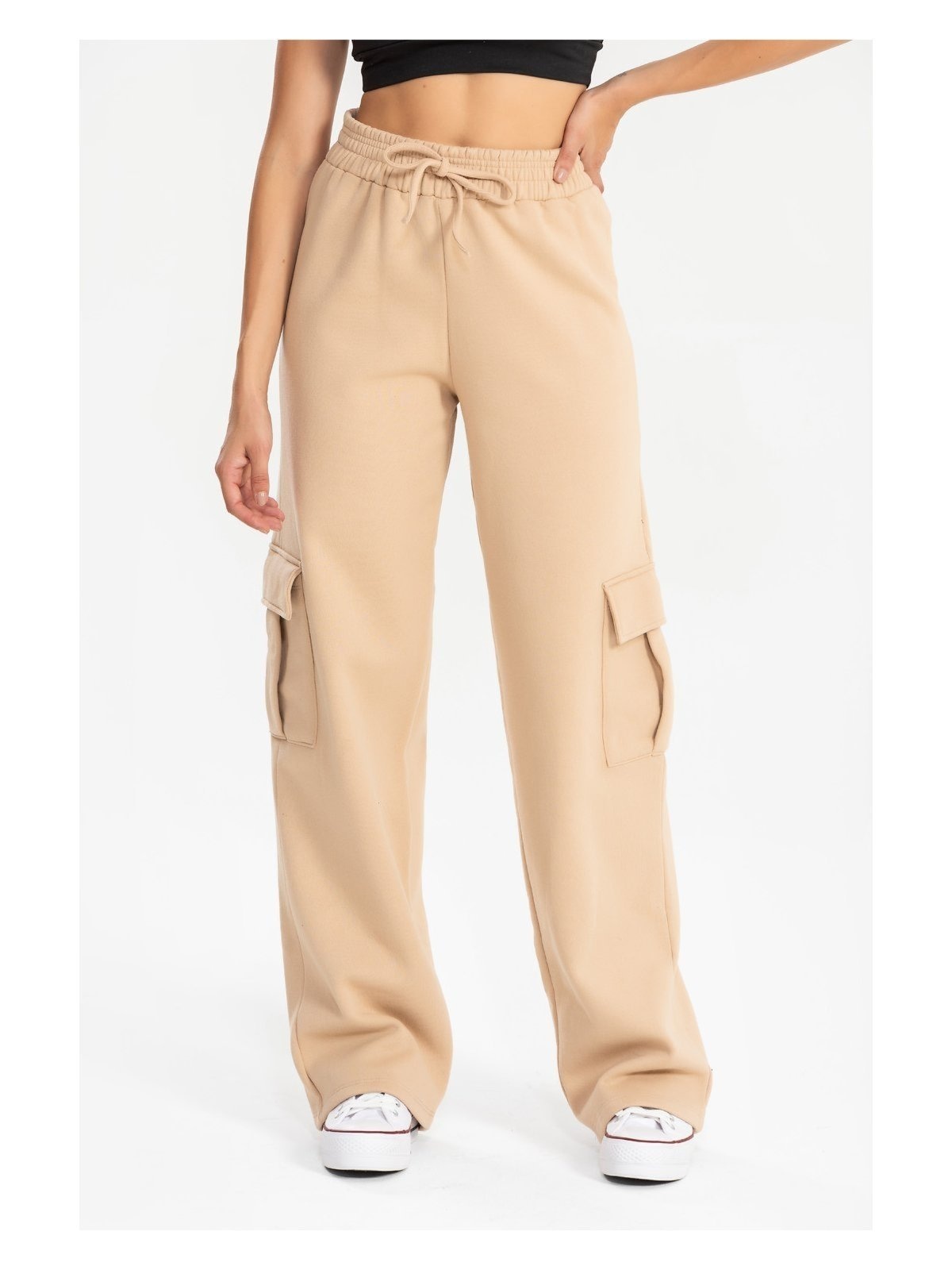 Imagem principal Calça Moletom Reta Cargo Feminina com Avesso Peluciado Cappuccino Meu Jeans bege