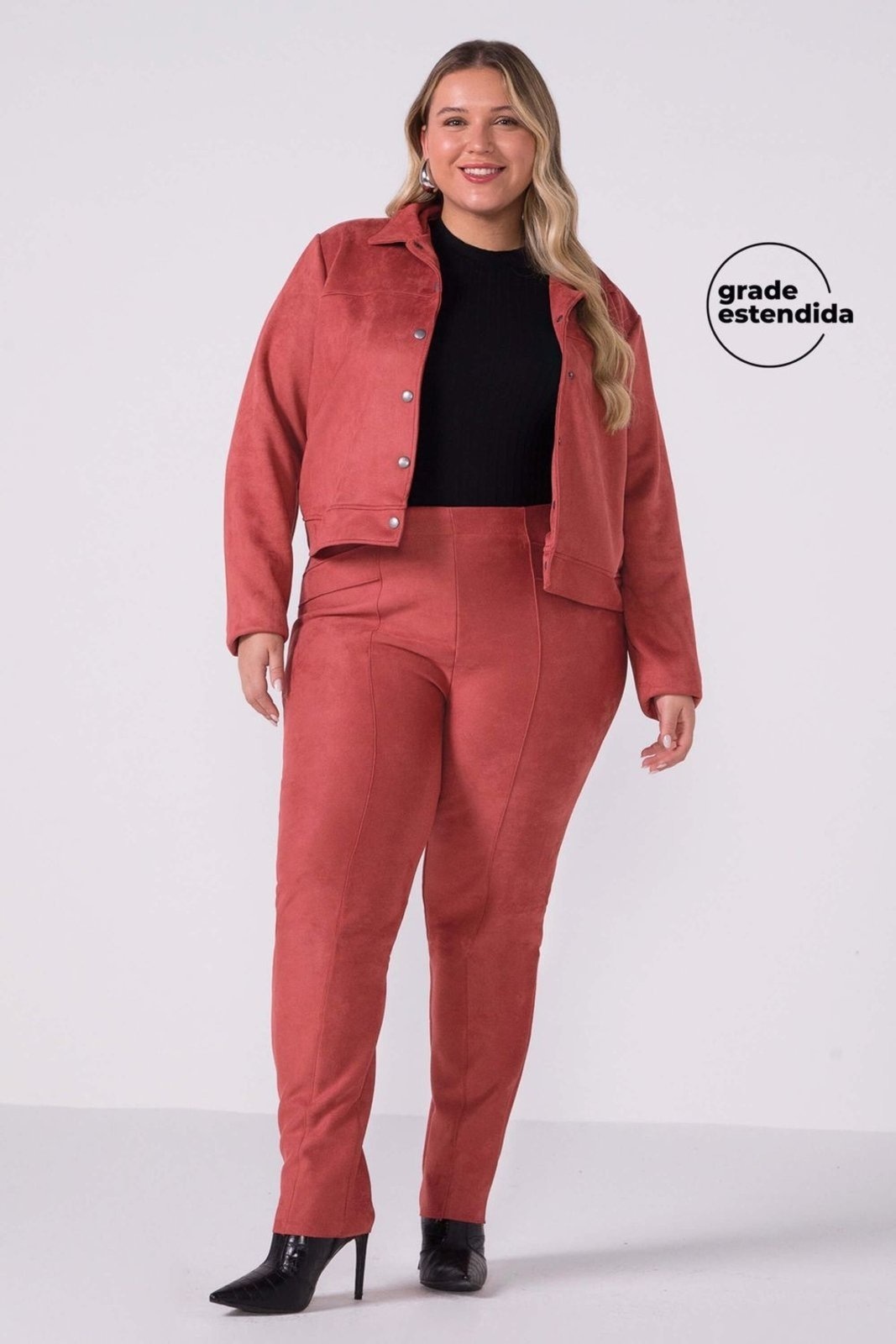 Imagem principal Calça Feminina Suede Com Recortes Marialícia Marialícia rosa