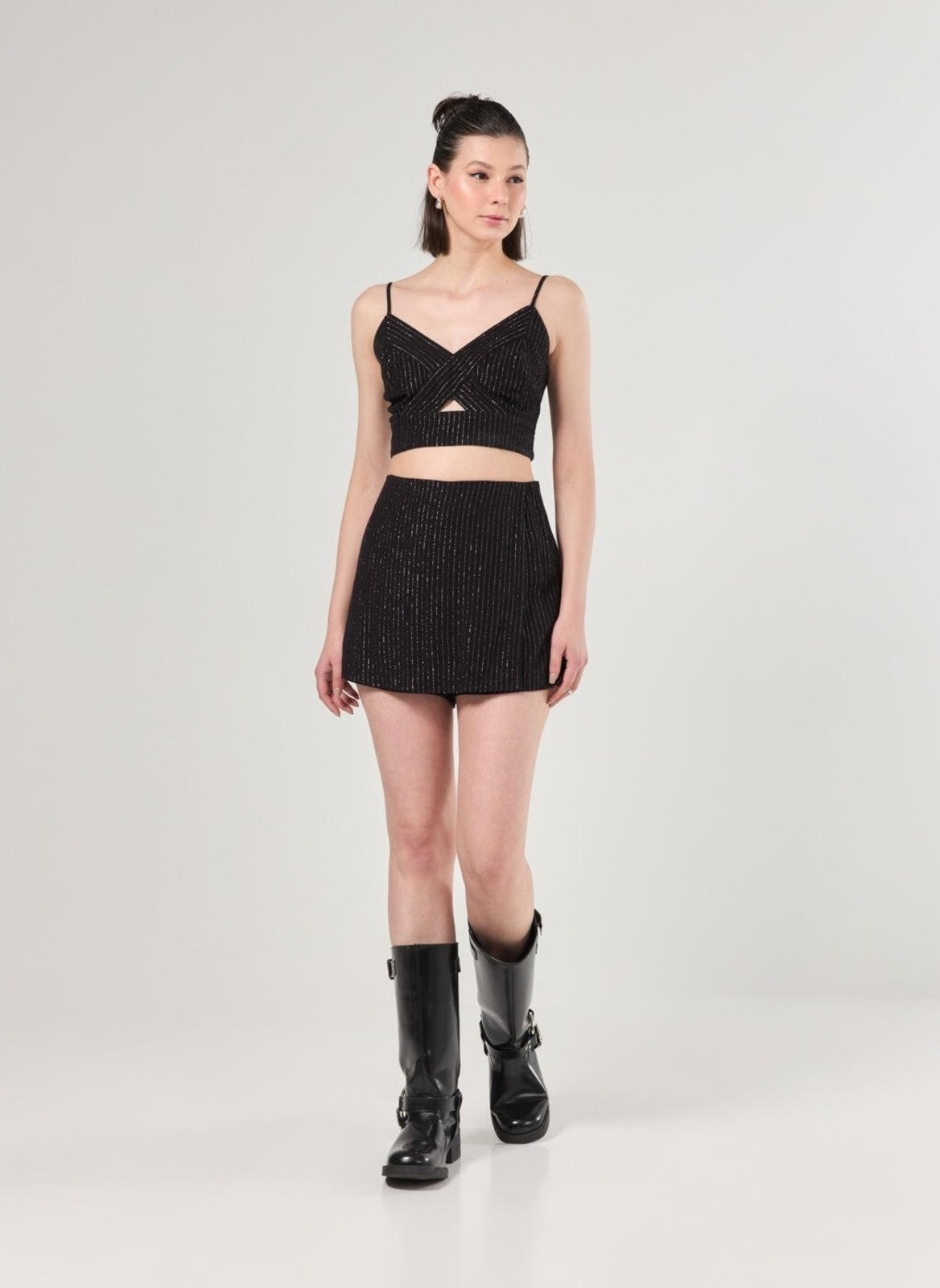 Imagem principal Short Saia Fios Lurex Youcom preto