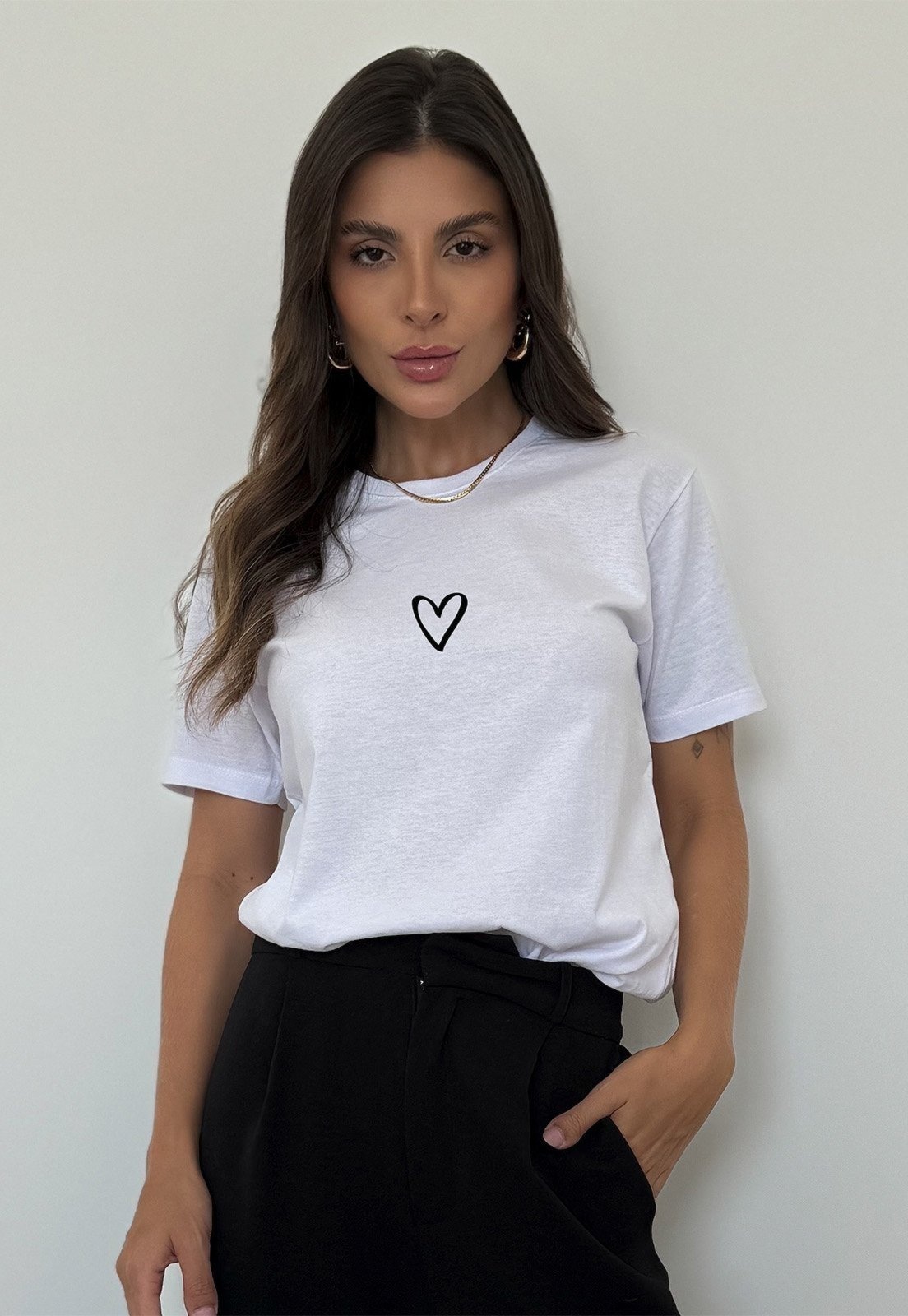 Imagem principal Camiseta Cianitas Branca Estampa Coração Vazado Cianitas branco