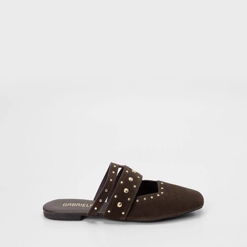 Mule Feminino Gabriela Camurça Tachas