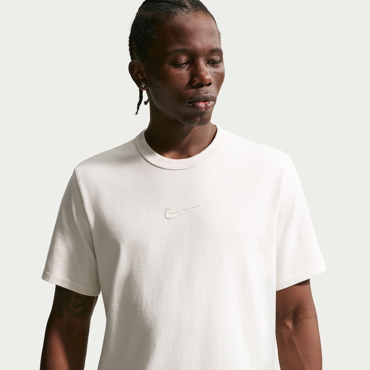 Camiseta Nike Sportswear Tailored Essentials Unissex