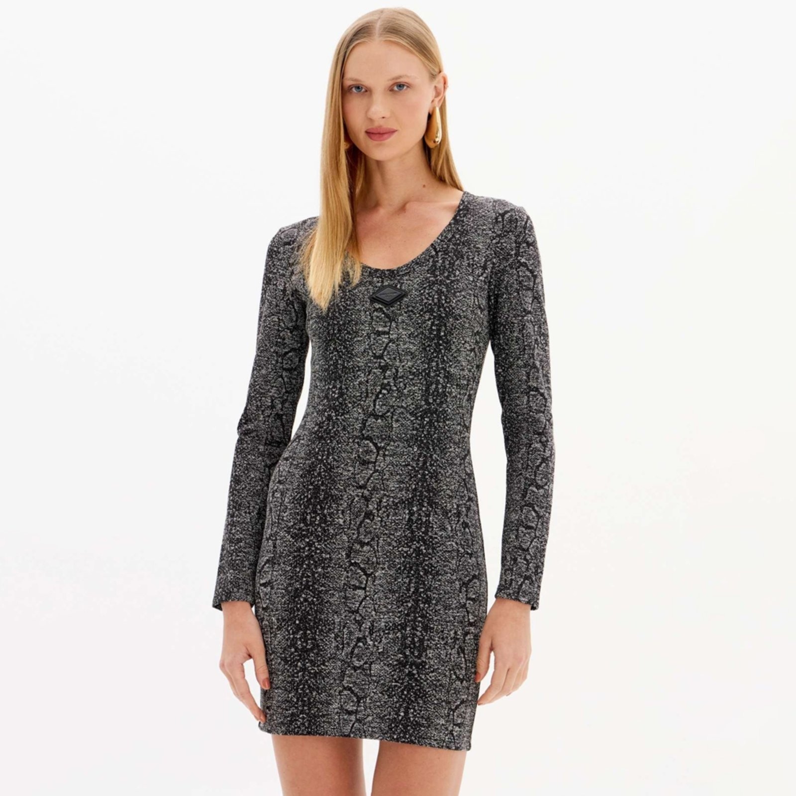 Imagem principal Vestido Curto Easy Lança Perfume Long Sl In25 Feminino Easy Lança perfume preto