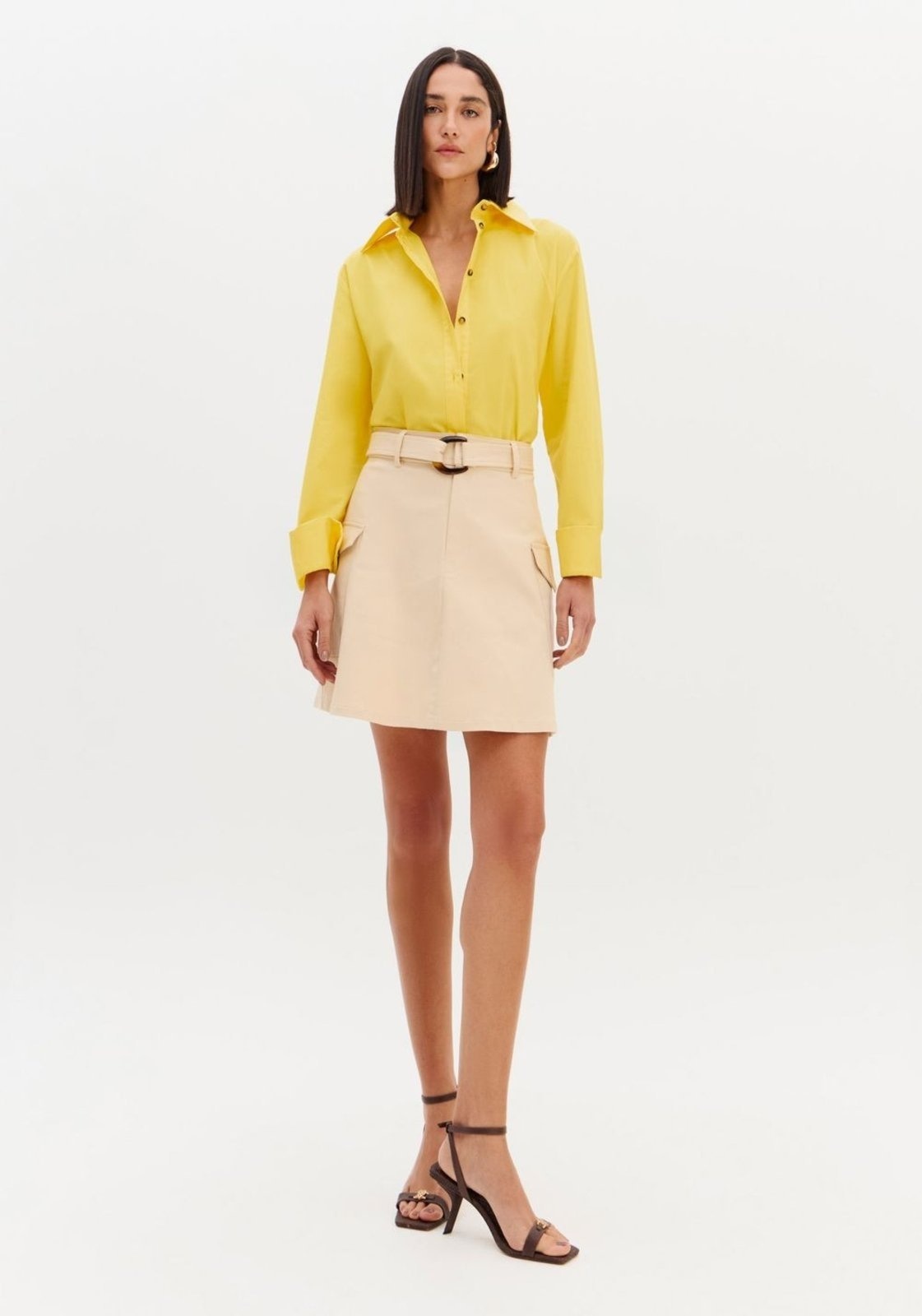 Imagem principal Saia Curta Evasê Com Bolso Cargo Sport Easy bege