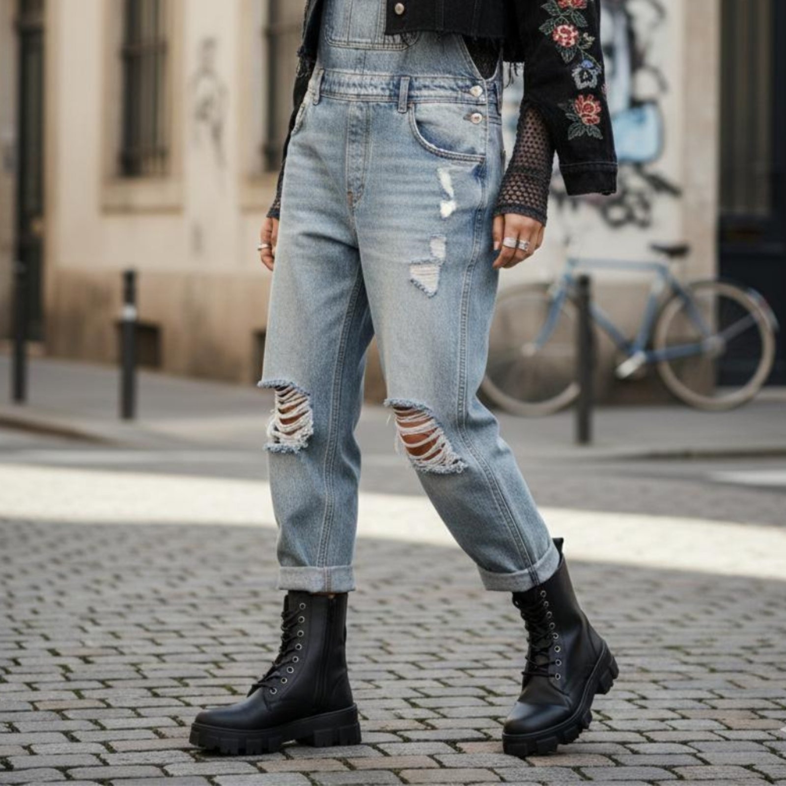 Imagem principal Bota Coturno Feminino Amarração Cano Curto ROMEU E JULIETA SHOES preto