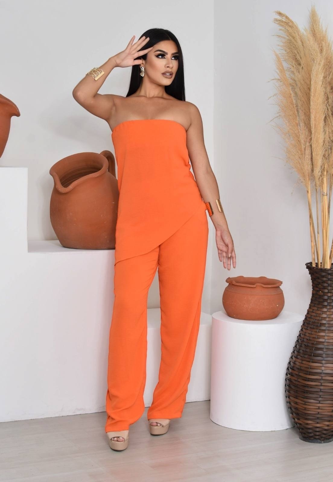 Imagem principal Conjunto Blusa Tomara que Caia e Calça Pantalona Reta de Alfaiataria FS CONCEPT branco