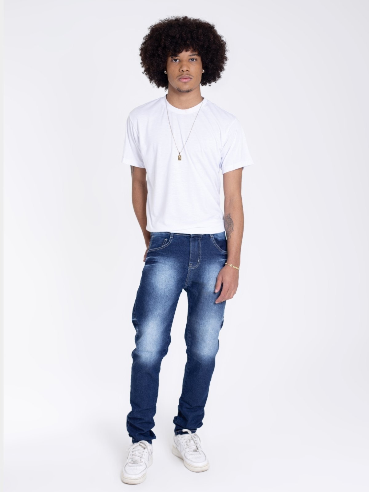 Imagem principal Calça Jeans Masculina Versatti Reta Tradicional Lavagem Marinho Buenos Aires B Versatti Jeans azul