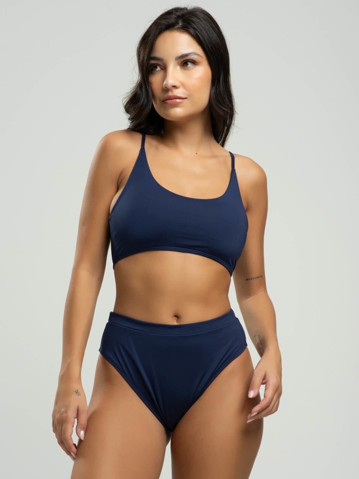 Imagem principal Biquini Faixa Calcinha Hot Pants Bojo Removivel Proteção Uv 50+ Vicbela Marinho Vicbela azul/azul marinho azul