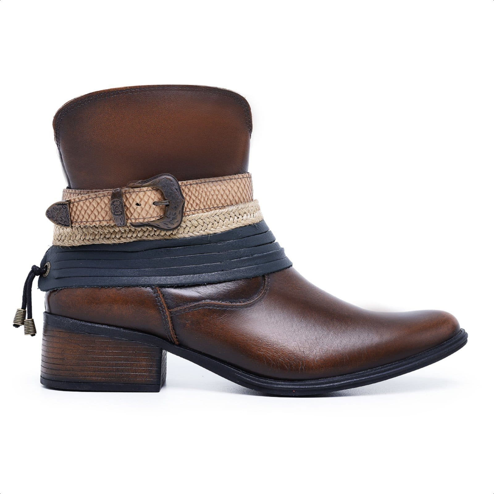 Bota Country Feminina Cano Baixo De Couro Salto de 4 cm Cano 15 cm Mod.1130 Havana