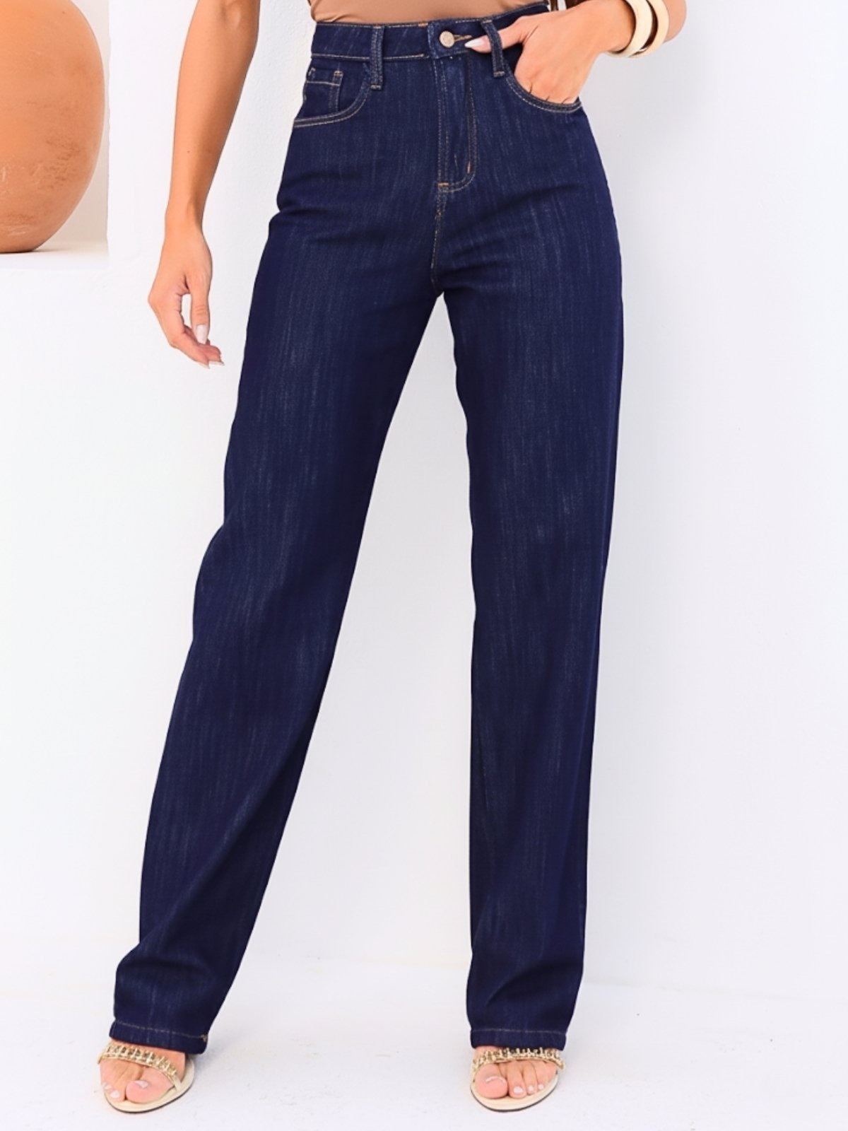 Imagem principal Calça Jeans Reto Feminino com Cintura Alta e Lavagem Escura Crawling azul marinho
