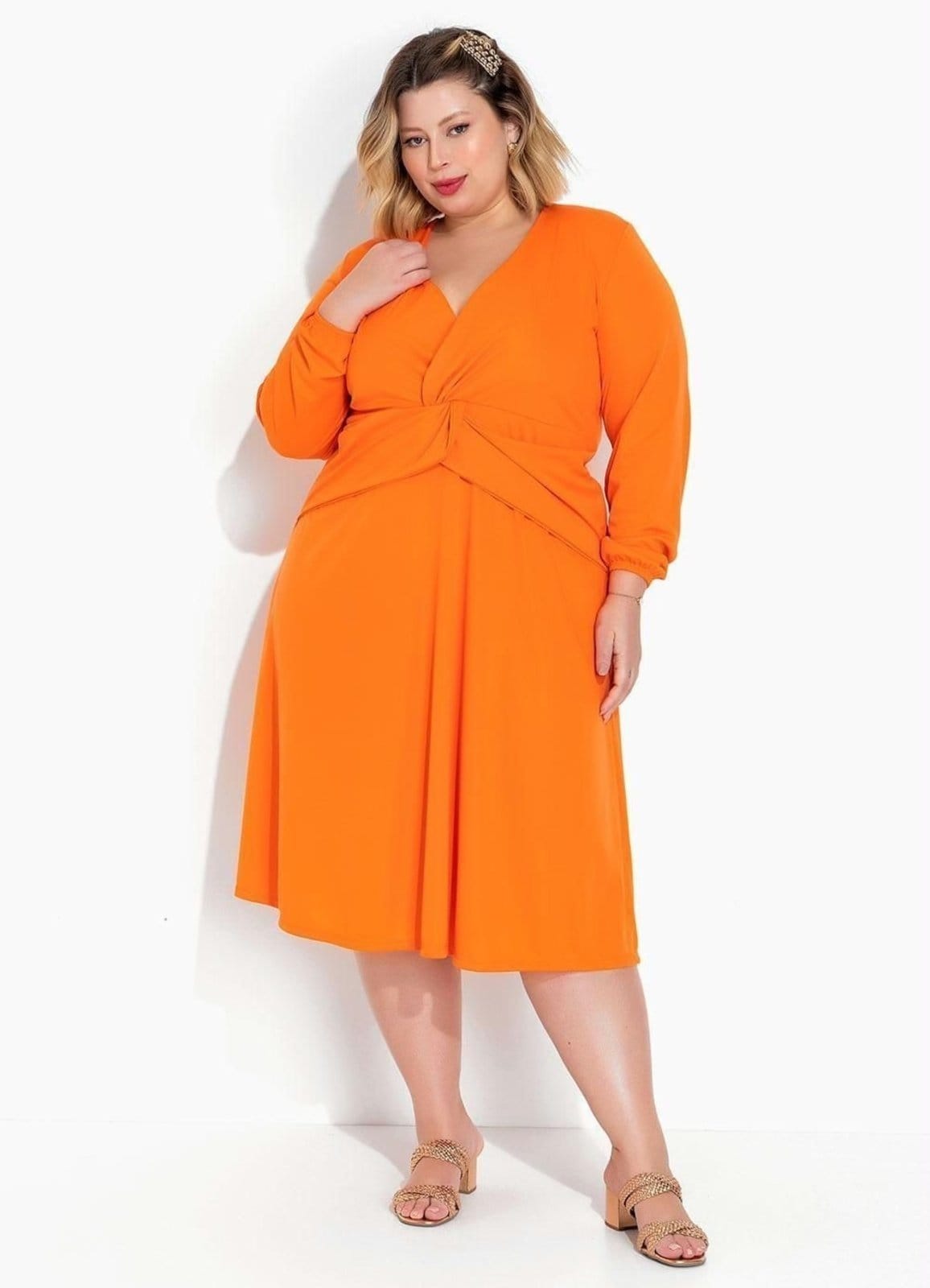 Vestido Com Torção Plus Size