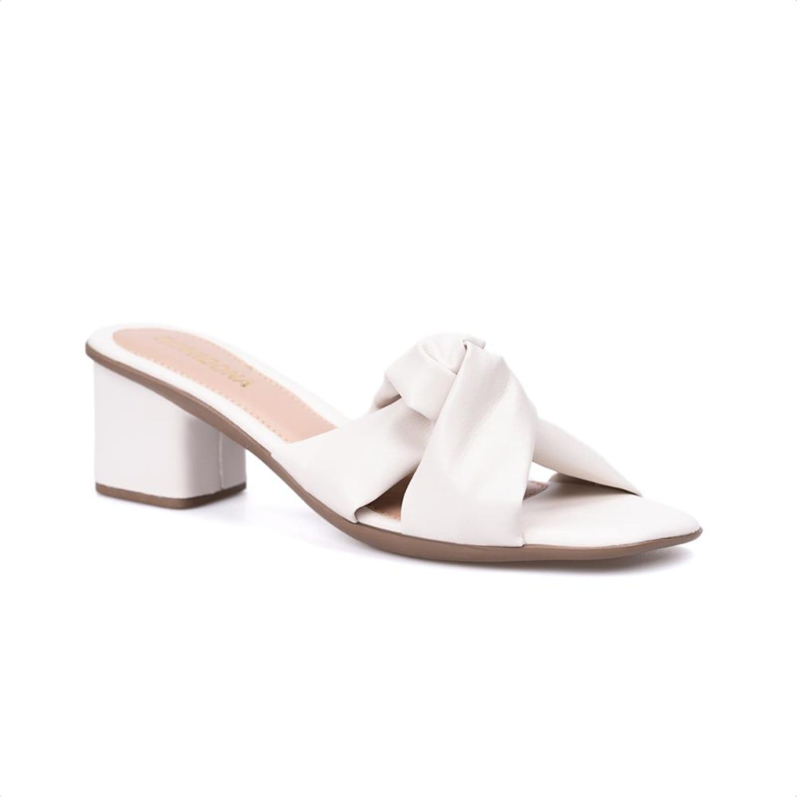 Sandália Feminina Off White Laço Bico Quadrado Salto Médio Bloco