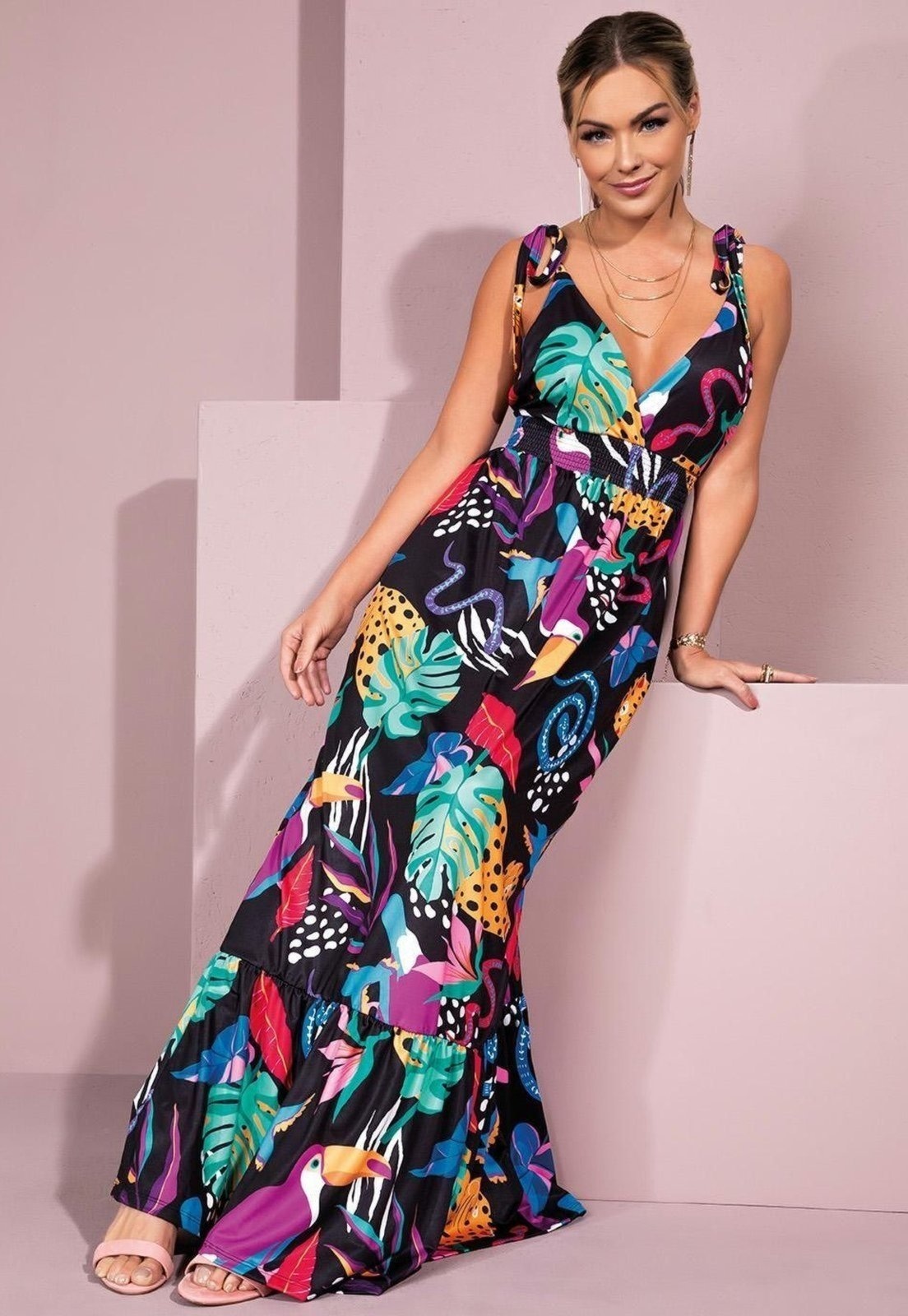 Imagem principal Vestido Com Alças E Babado Quintess preto