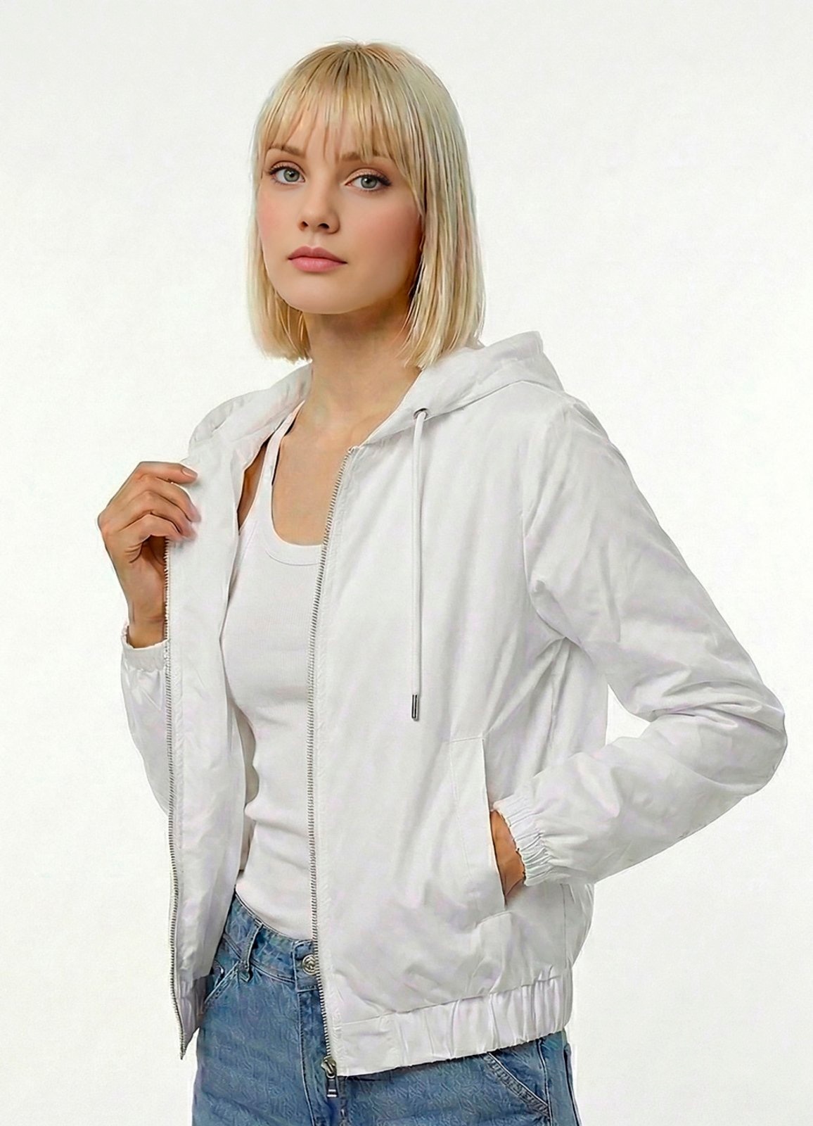 Imagem principal Jaqueta Branca Forrada com Capuz e Bolsos Sob Bomber SOB branco