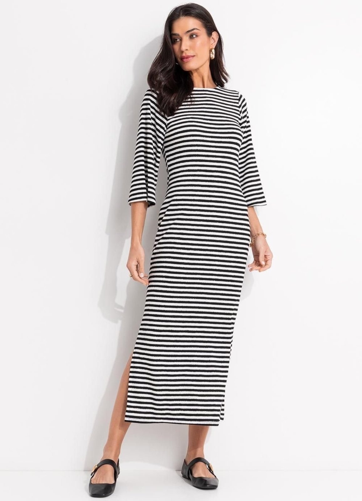 Imagem principal Vestido Em Meia Malha Listrado E Branco Quintess preto