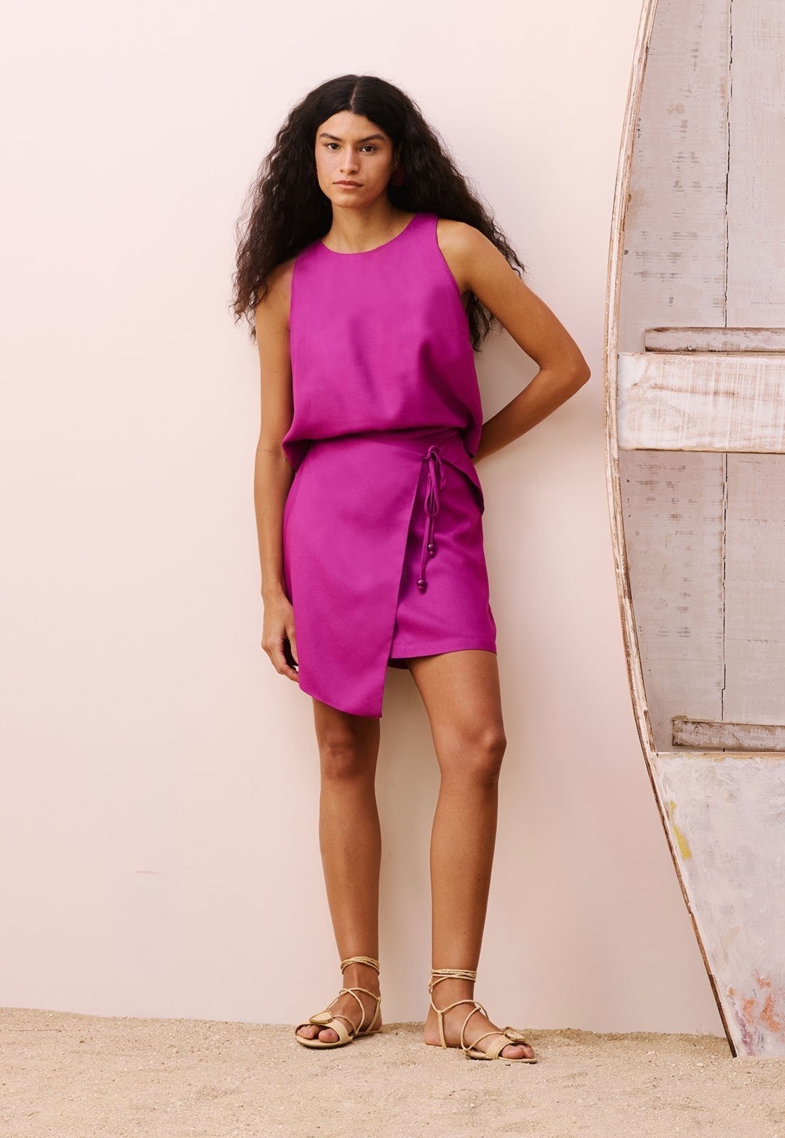 Imagem principal Saia Assimétrica Amarração Frontal CaCay rosa