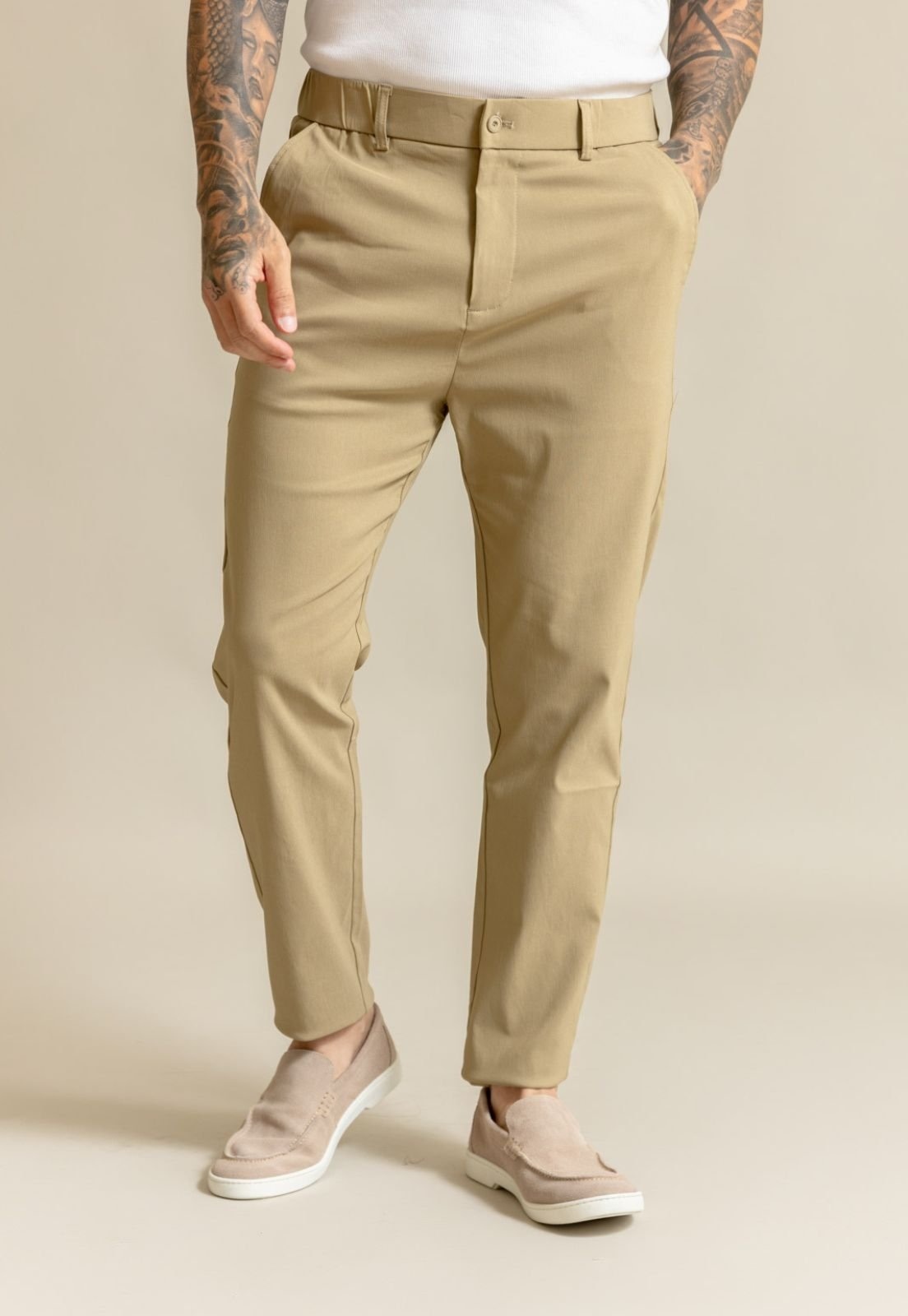 Imagem principal Calça Alfaiataria Masculina Social Slim Color Dialogo Camelo Dialogo Jeans caramelo