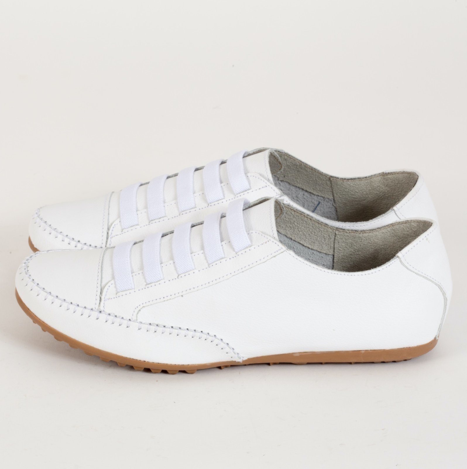 Imagem principal Tênis Mocatênis Giulia Capri em Couro Coleção 2025 - Cod101 diRavena branco/off-white