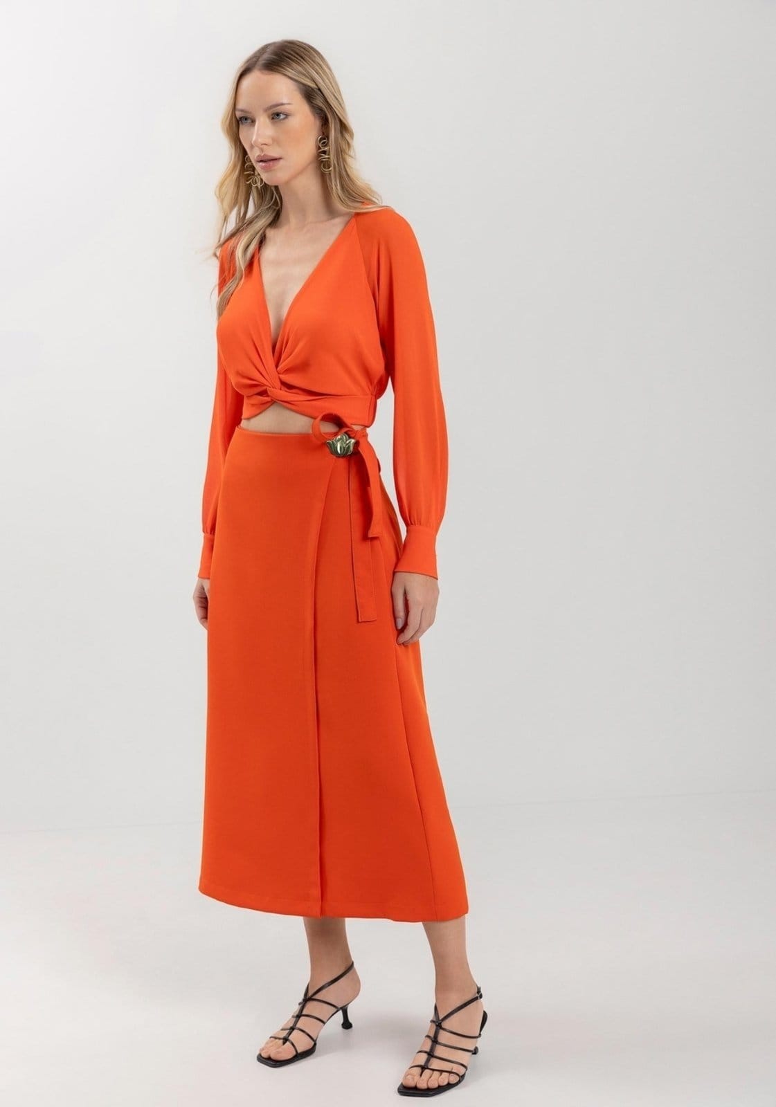 Saia Lez a Lez Midi Chá Com Amarração E Aplique Metalizado