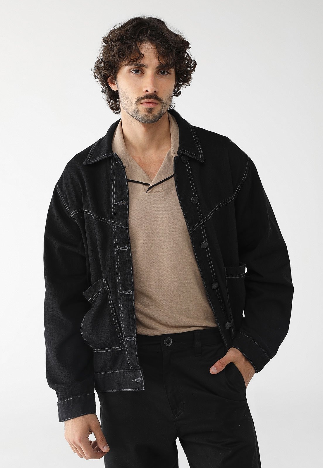 Imagem principal Jaqueta Jeans Colcci Reta Pesponto Preta Colcci preto