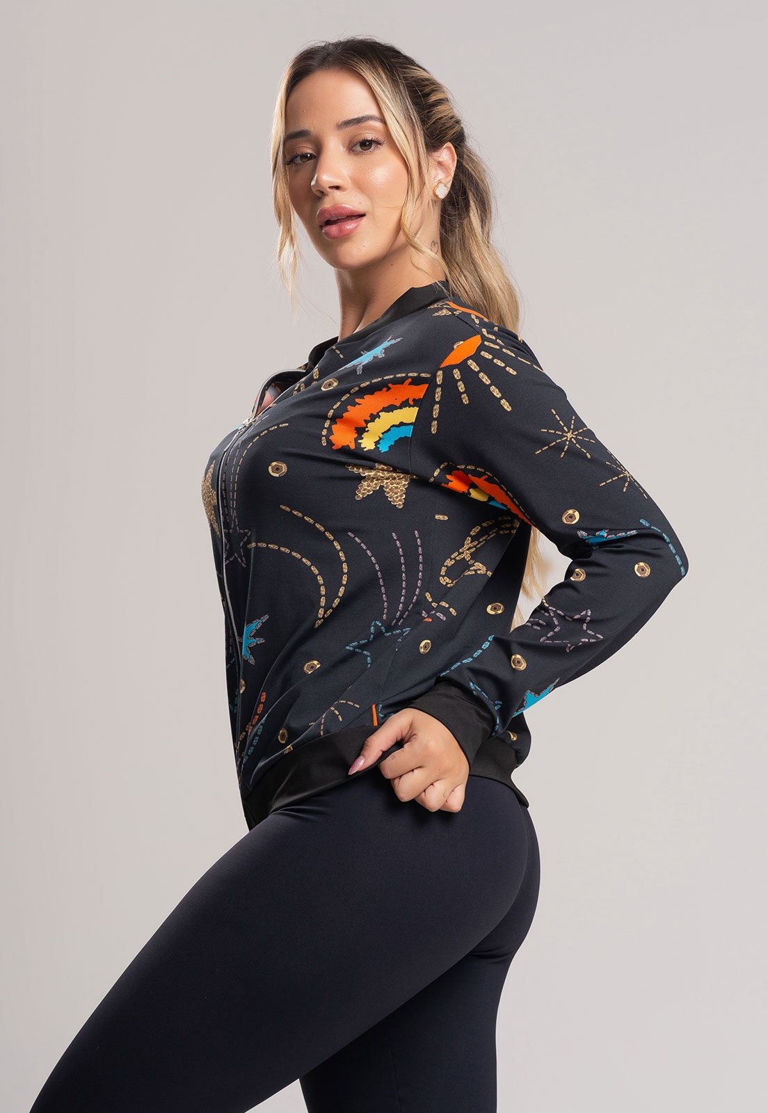 Imagem principal Casaco MVB Modas Jaqueta Bomber Zíper Suplex Cosmic Mvb Modas estampado/multicolorido/preto