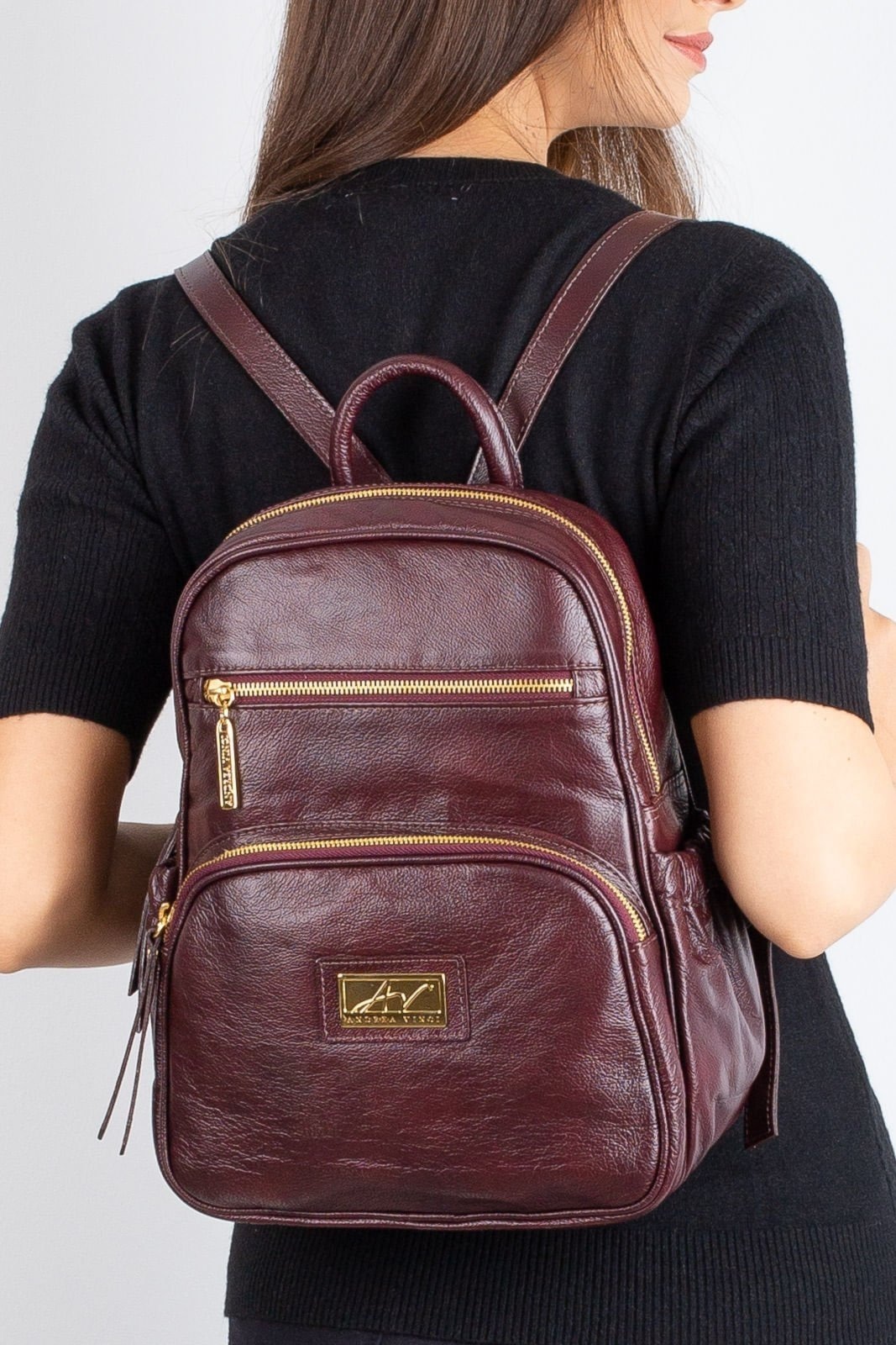 Imagem principal Mochila pequena de couro liso Zoey - Marsala Andrea Vinci bordô