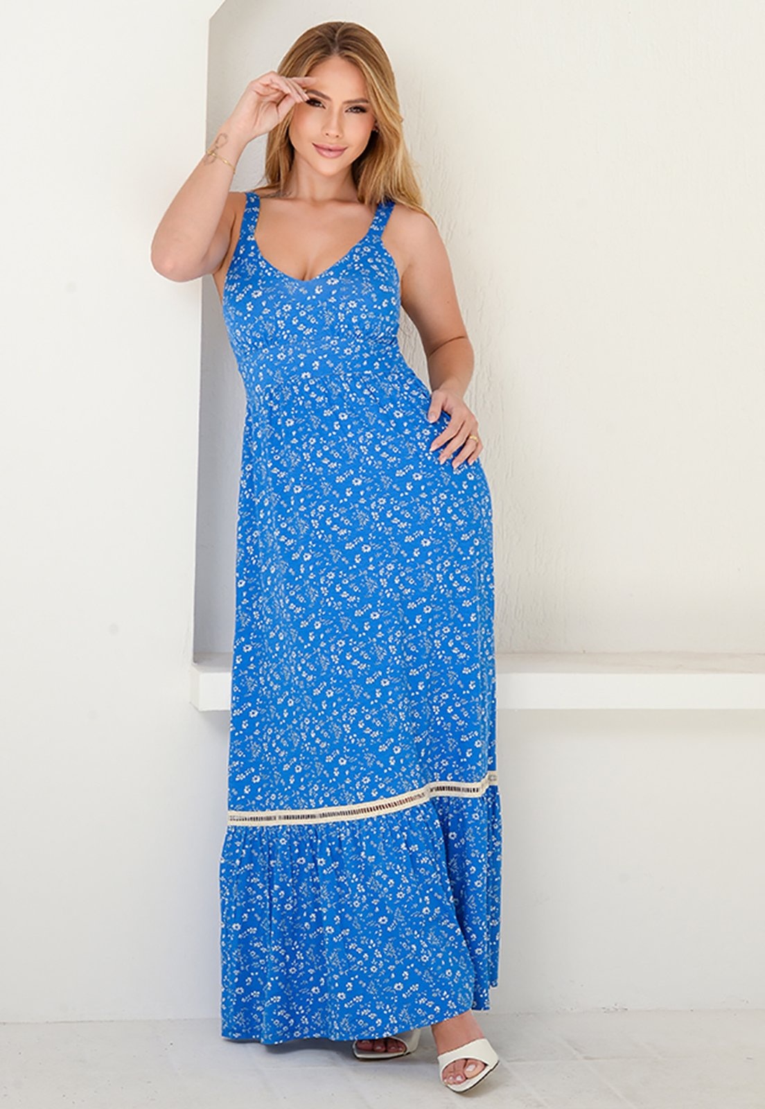 Imagem principal Vestido Longo Alça Barra Guipir com Bojo BBonnie Sarah Floral BBonnie azul