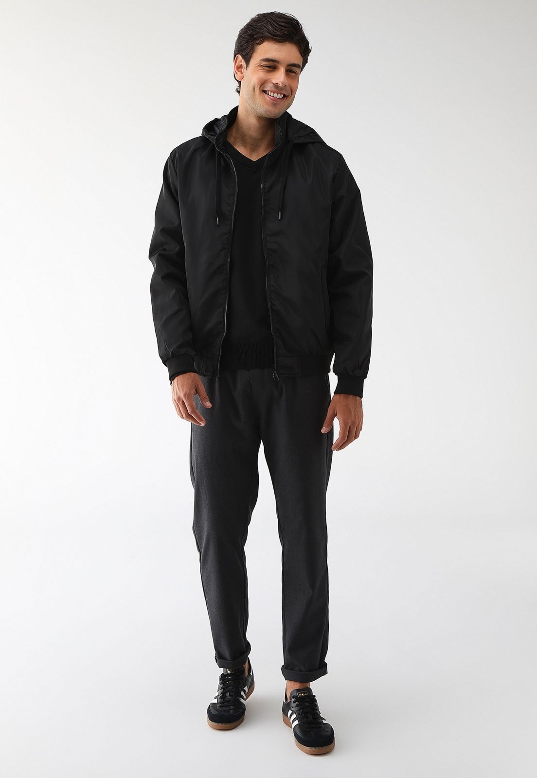 Imagem principal Jaqueta Corta Vento Broken Rules Com Capuz Preta Broken Rules preto