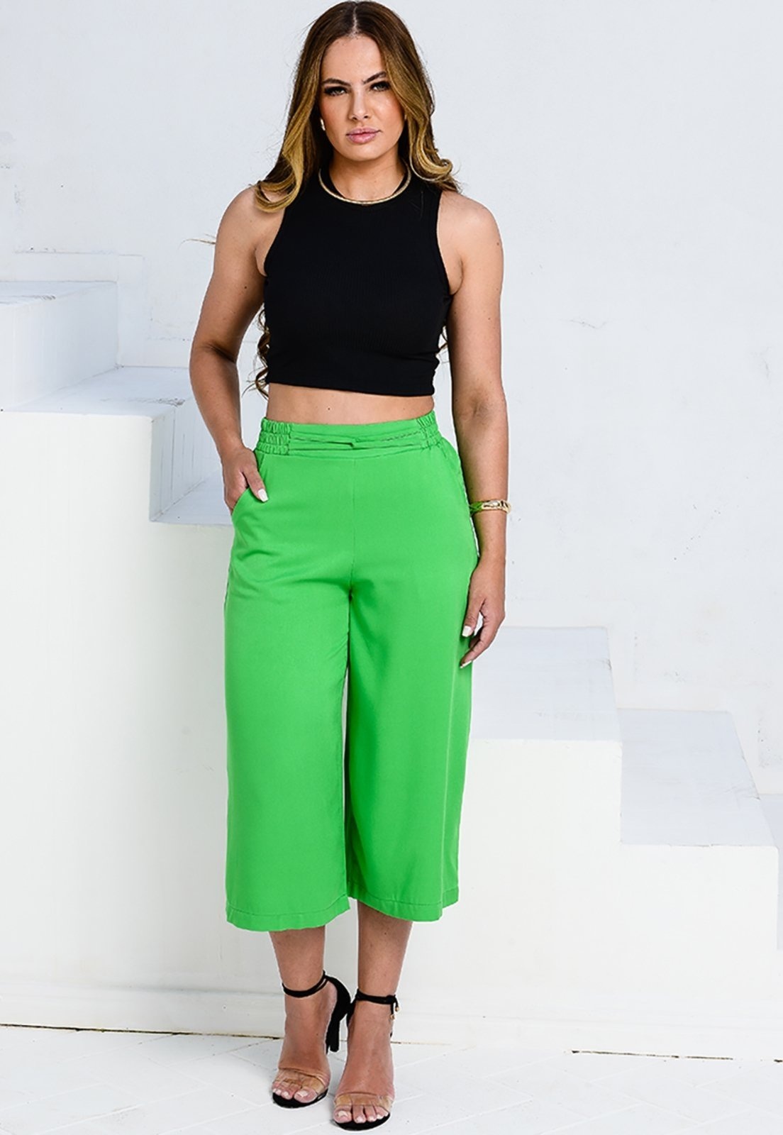 Imagem principal Calça Pantacourt Viscose Cós de Elástico B’Bonnie Cora B'Bonnie verde