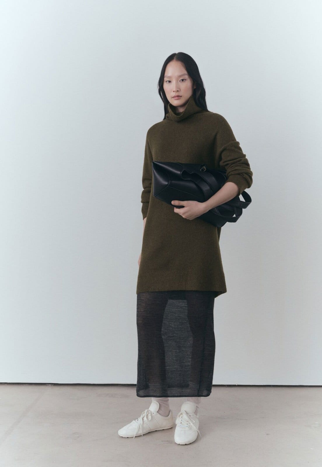 Vestido Mango Curto Malha Fina