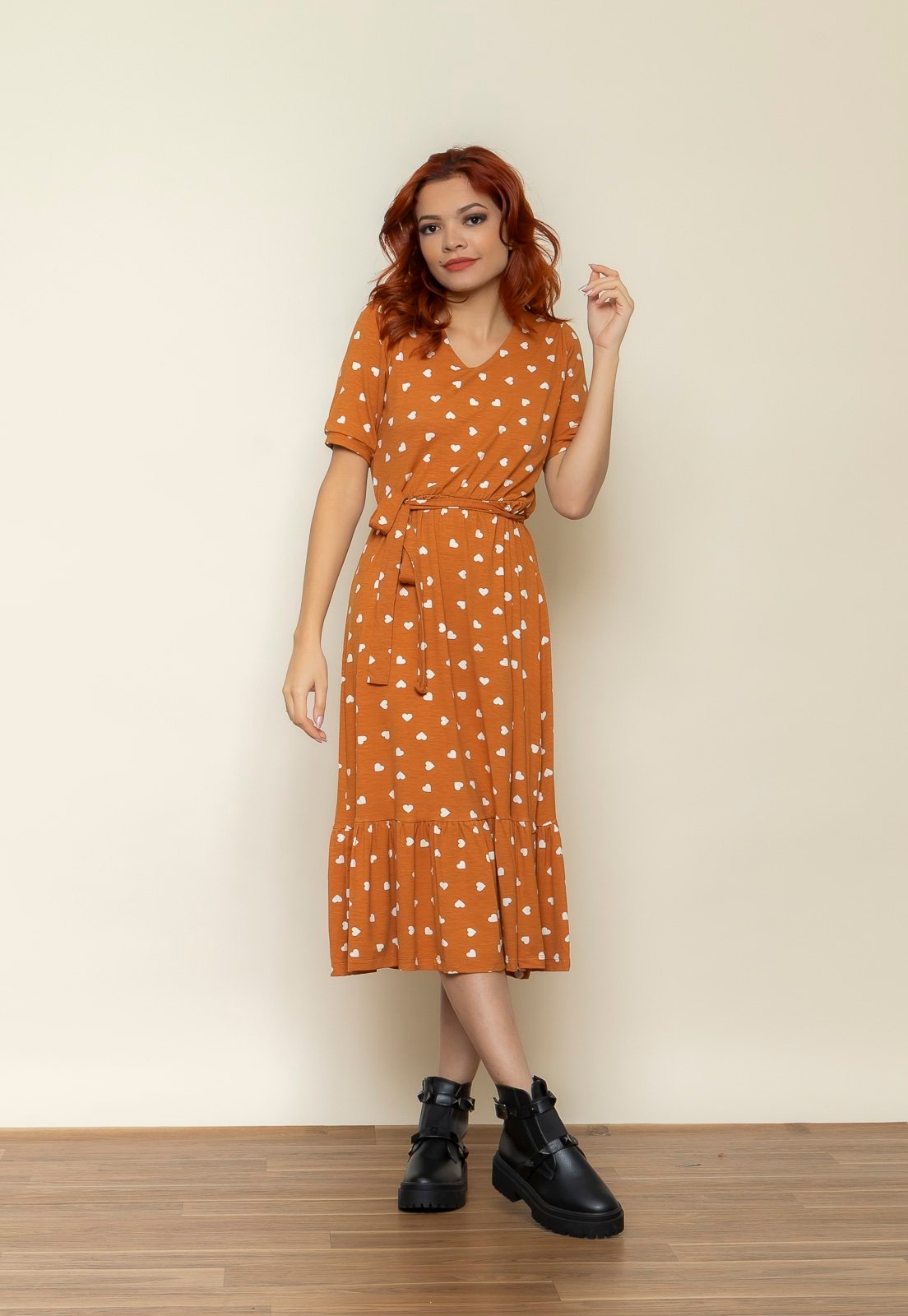 Imagem principal Vestido Aura Faixa Babado Coração Aura marrom