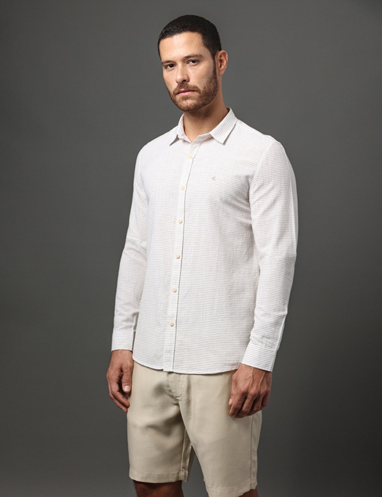 Imagem principal Camisa Masculina Fine Stripes Calvin Klein Jeans - Caqui Claro Calvin Klein Jeans cáqui caqui