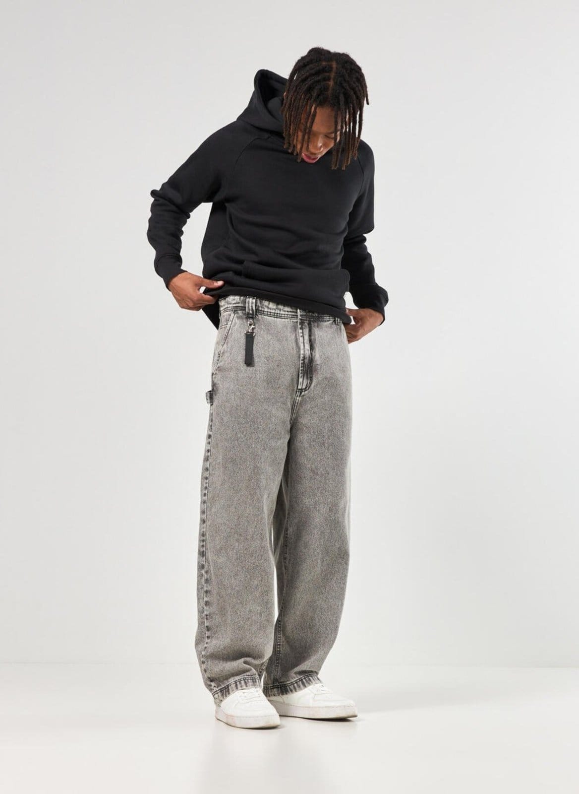 Calça Baggy Jeans Com Chaveiro