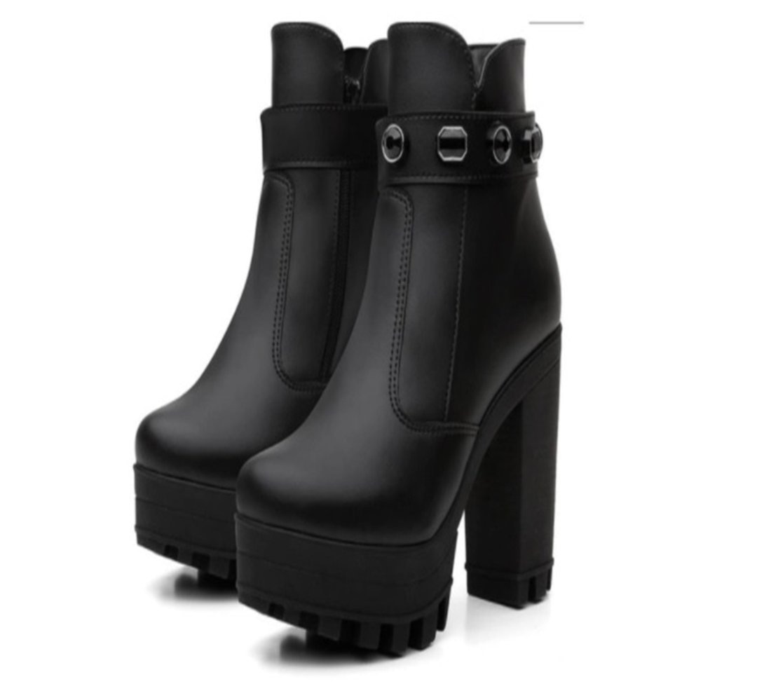 Imagem principal Bota Coturno Feminino Pedraria Tratorado Conforto Estilo Santa Rosa preto