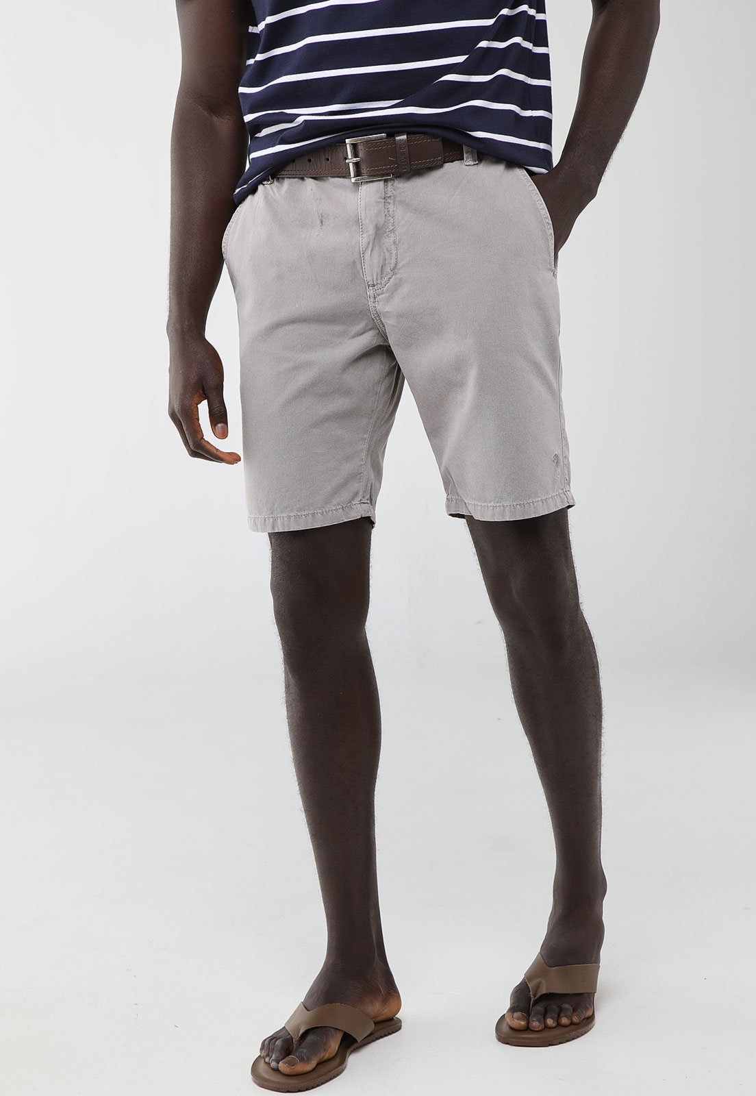 Imagem principal Bermuda Masculina Aleatory Sarja Lisa Aleatory cinza