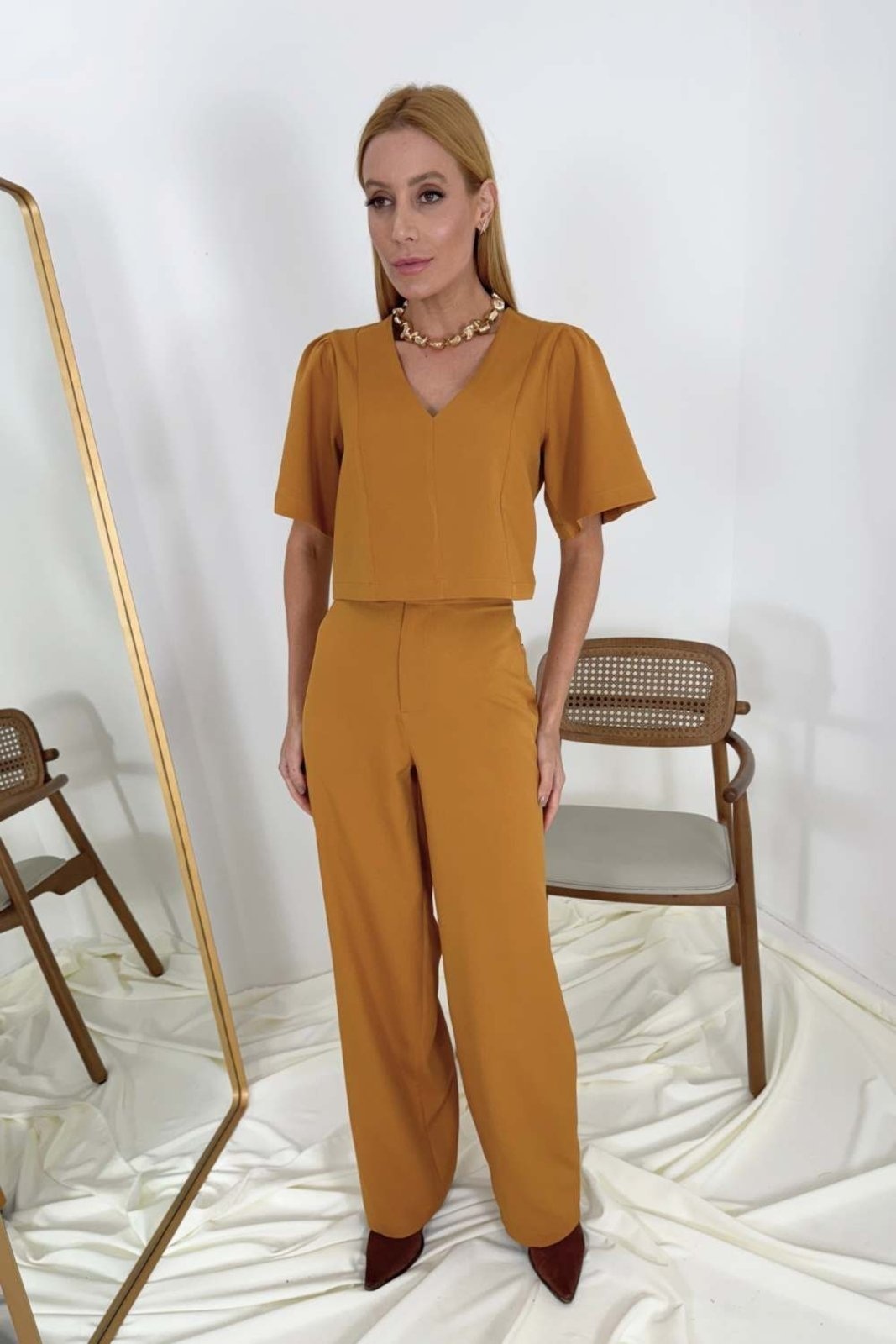 Imagem principal Calça Vanibele Wide Mostarda Vanibele caramelo